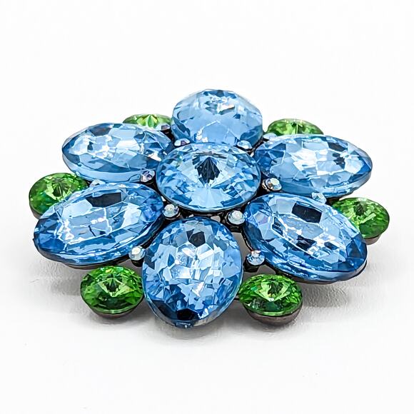 Elegant Sparkling Blue and Green Floral Brooch - Picture 3 of 5